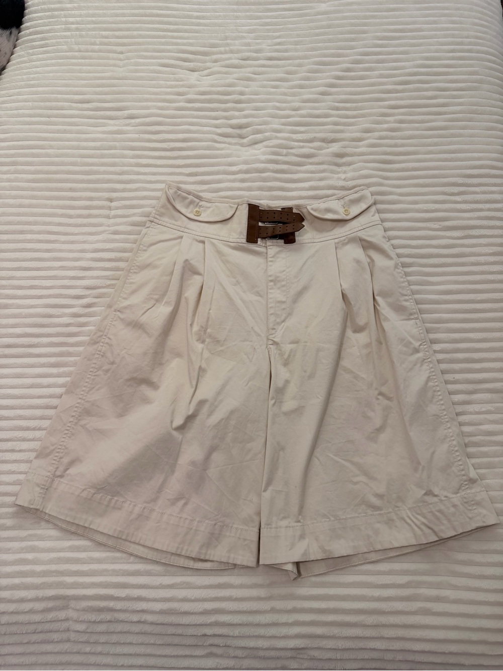 Ralph Lauren Cream High-Waist Pleated Bermudas with Brown Belt